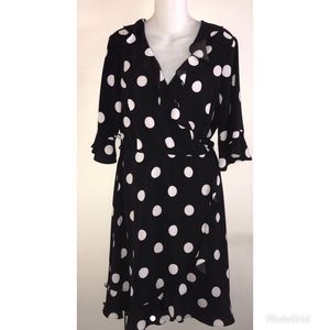 Lily Black Wrap Around Dress 👗